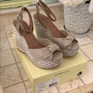 Lucky Brand sandals
